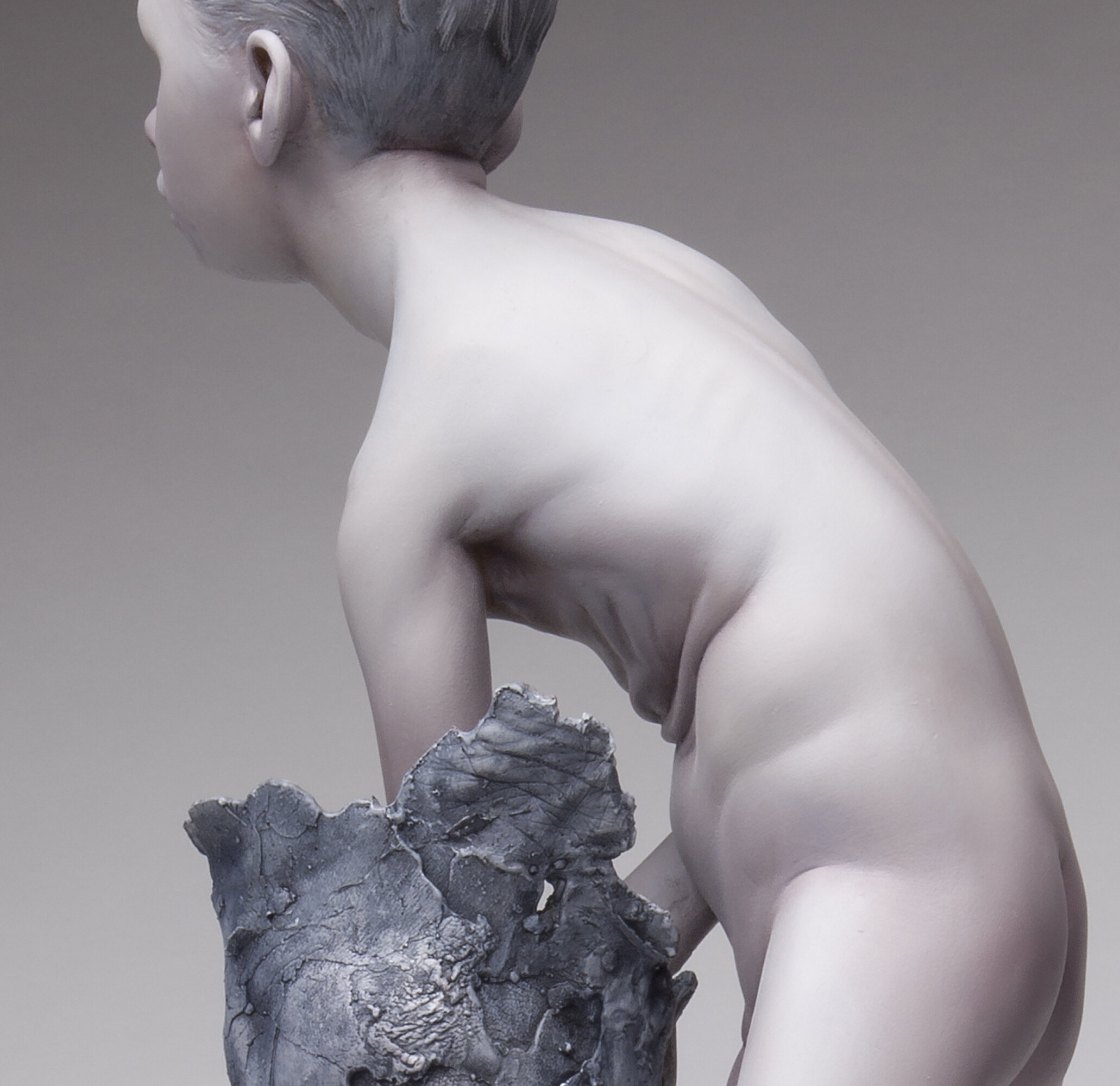 jesse-thompson-sculpture-Longarm-Dress-Up close-up 06.jpg