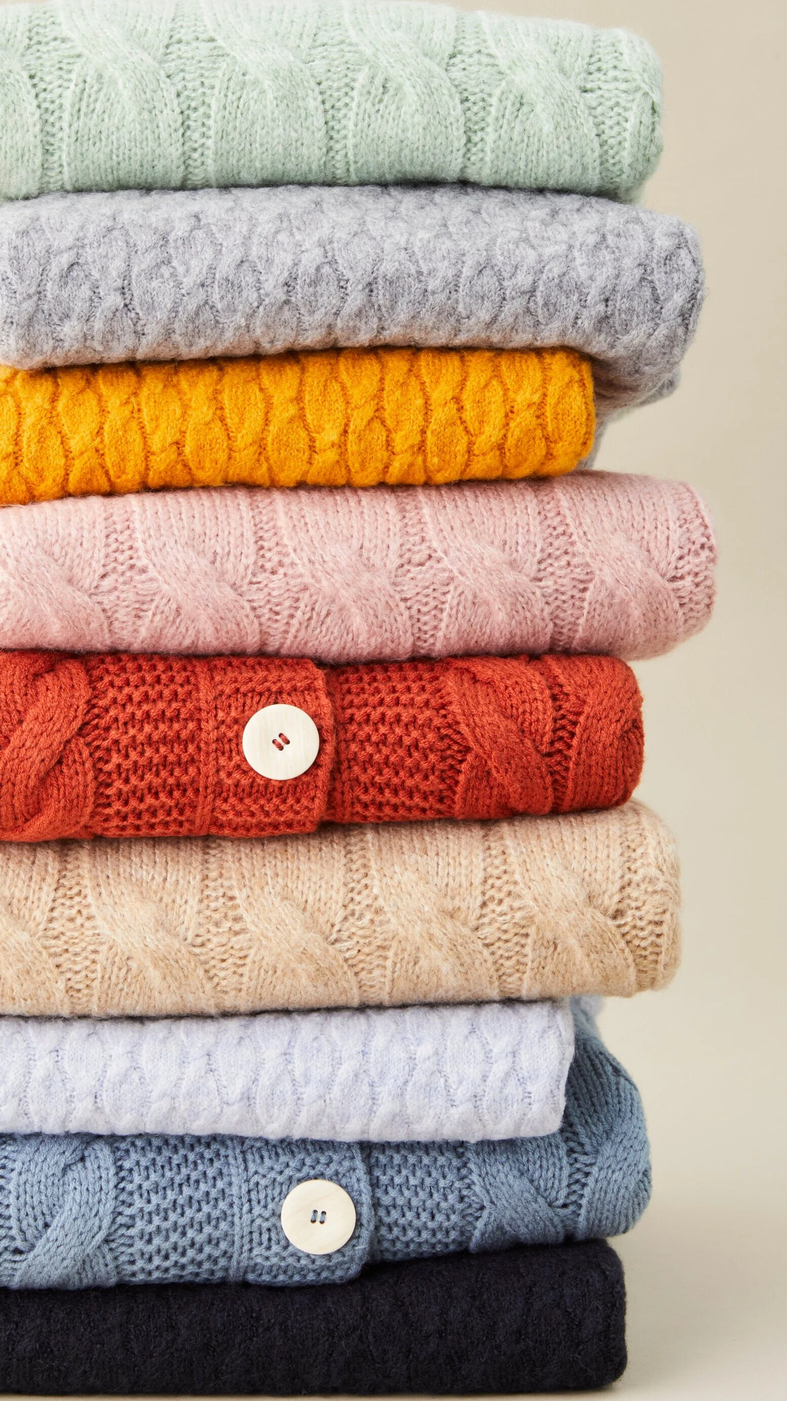 256995_467_E_Rust_CaptureCableVNeckCardigan_21WF_126.jpg