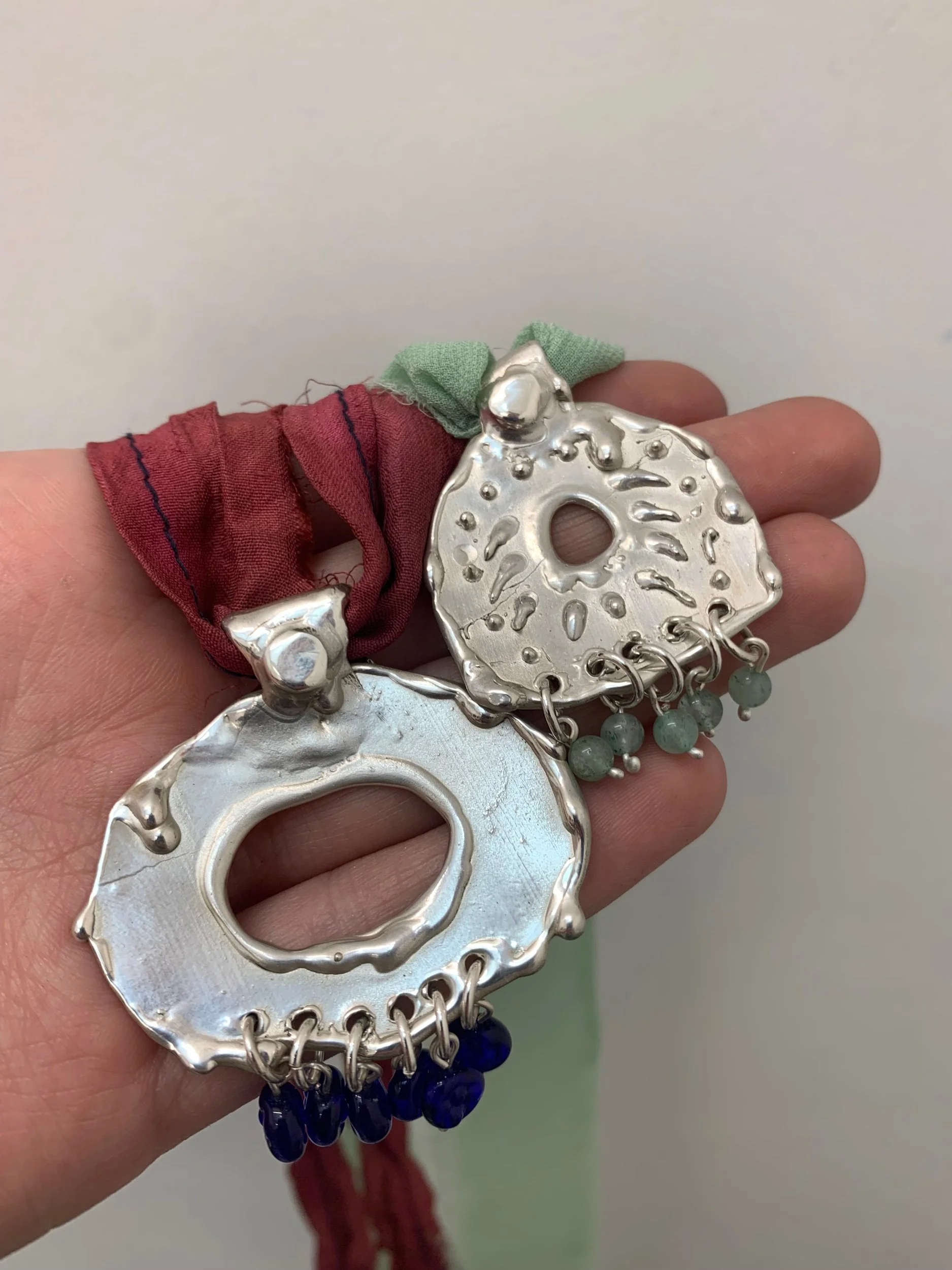 0B10FF18-507C-4BD6-AA79-BC21072C683E