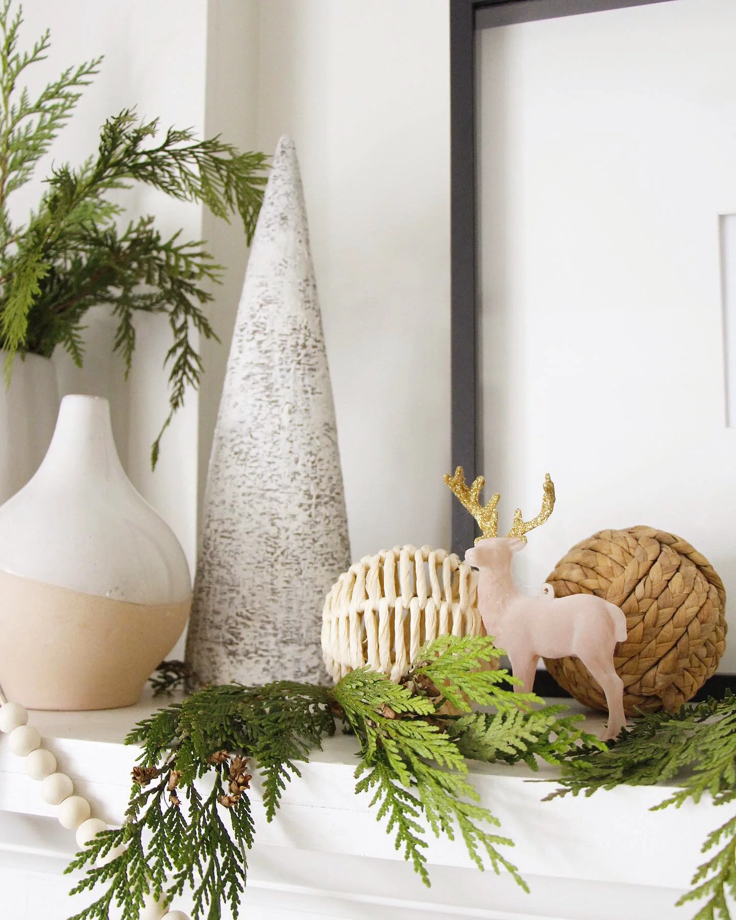 Decorating Your Holiday Mantle Like A Pro With CAA &amp; Bouclair