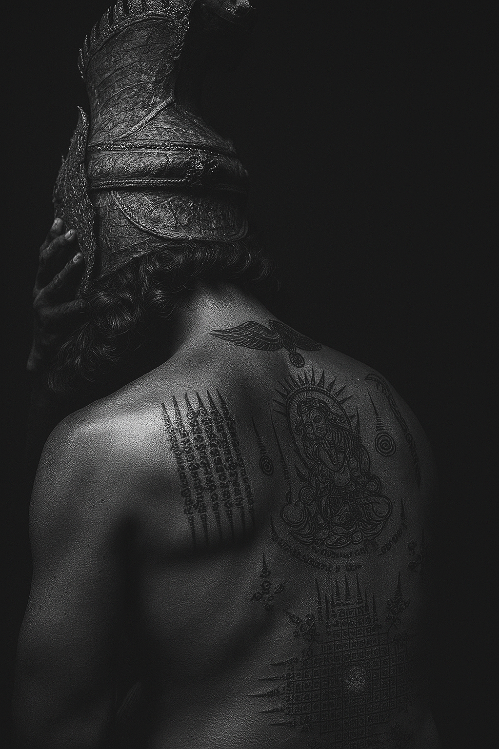 sak yant on tour Thai tattoo cafe.png