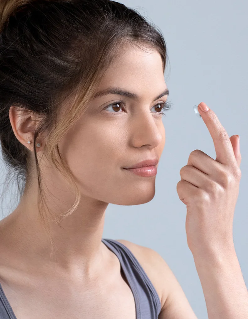 Shot1_Acuvue_Oasys_1938-1fweb.jpg