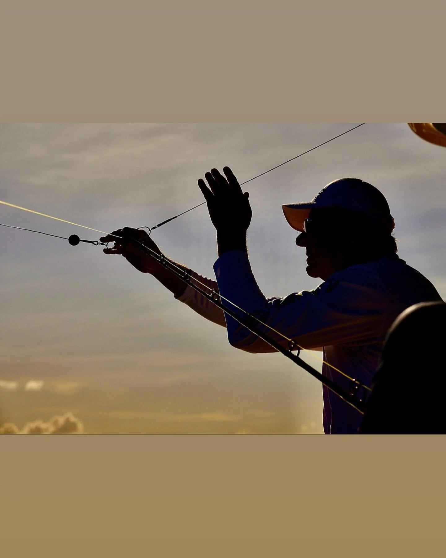 Gone Fishing
No rod for me, Canon R-5 with 24-105 mm. 

#gonefishing #advertisingphotographer #onthewater #miamiphotograpeher #lovemyjob #shimano_fishing_reels
#georgekamper #travel #miami resortphotographer #commercialphotographermiami #tandemshooti