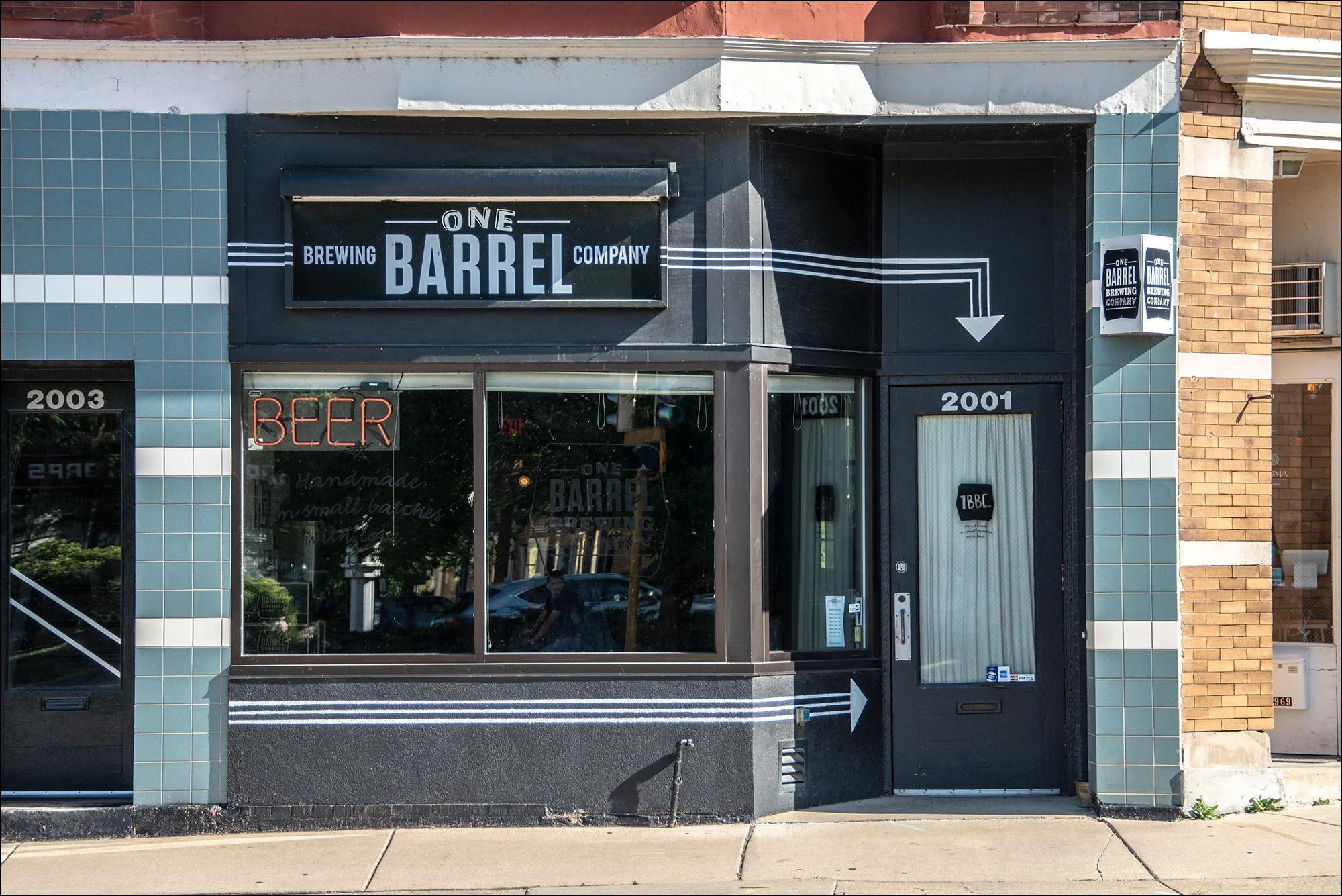 one-barrel-brewing-taphouse.jpg