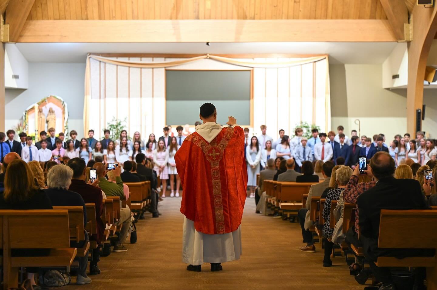 Please congratulate and pray for all 60+ teens and 2 adults, one being our St.Barnabas teacher, Mrs. Guerrieri-Kost, who got confirmed this weekend. Come holy spirit!!! 🔥🕊️