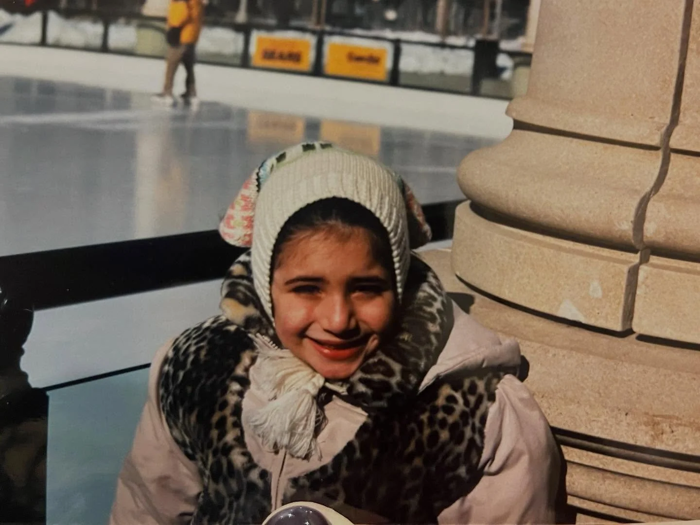 I&rsquo;ve been a lil Yente my whole life, floating across friend groups and being invested in people&rsquo;s business!

Here&rsquo;s a treat for you as it&rsquo;s officially cold af in Chicago ❄️❄️❄️

Also, if you weren&rsquo;t sure, the last photo 