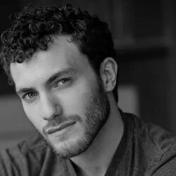 RR_S12E05 - Liam Mulshine in "A Holy Show" - Inis Nua