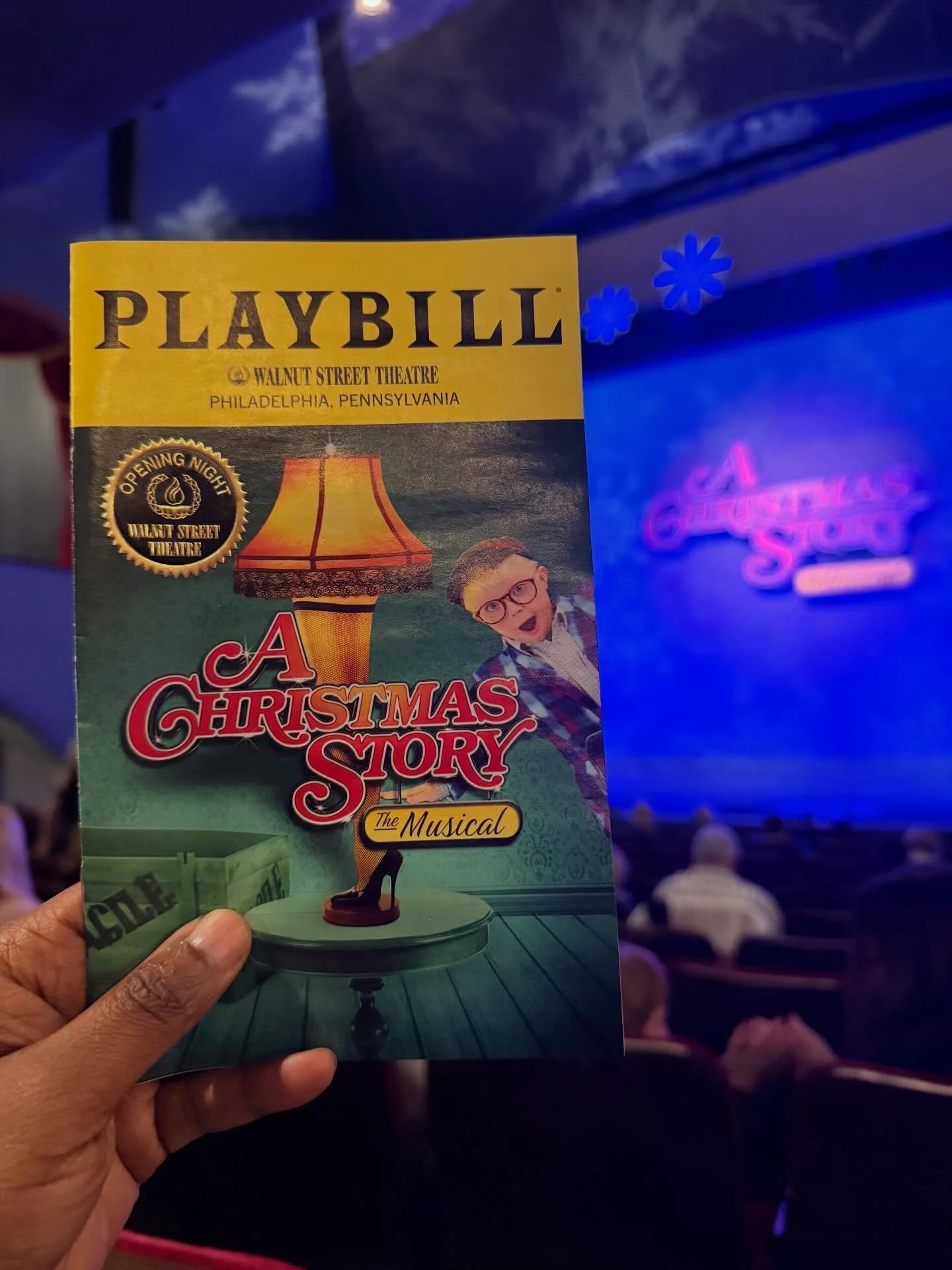 Happy Opening to the cast and crew of @walnutstreettheatre &lsquo;s #AChristmasStory #Musical. A wonderful cast of WST favorites and crazy talented kids for the holidays! On stage through January 4th! Fun for the whole family! #EDintheWild @theatreph