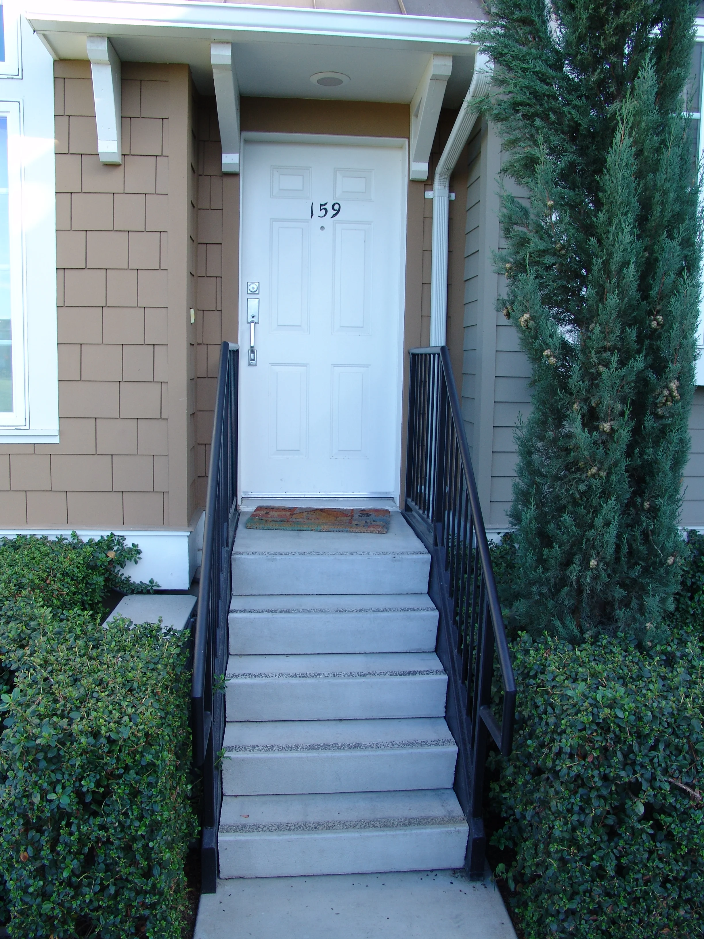 Weld On Closed Riser Between Stringers 3.JPG