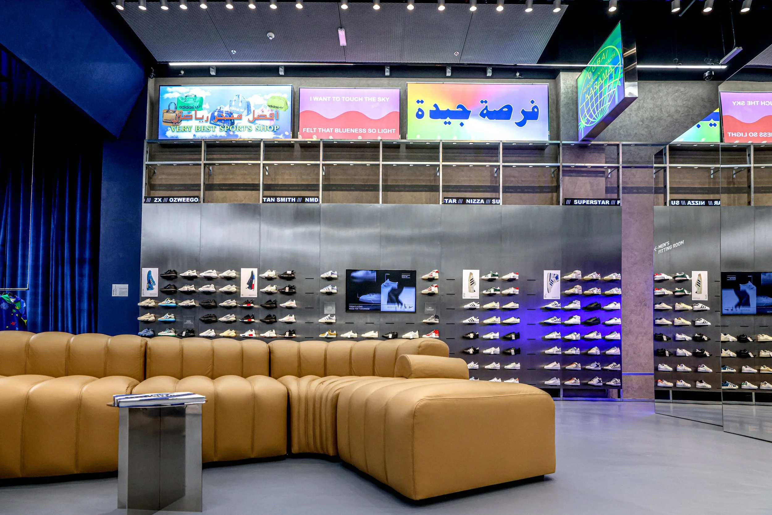 Adidas Store Dubai Mall Dubai October 2018 Adidas Store Inside