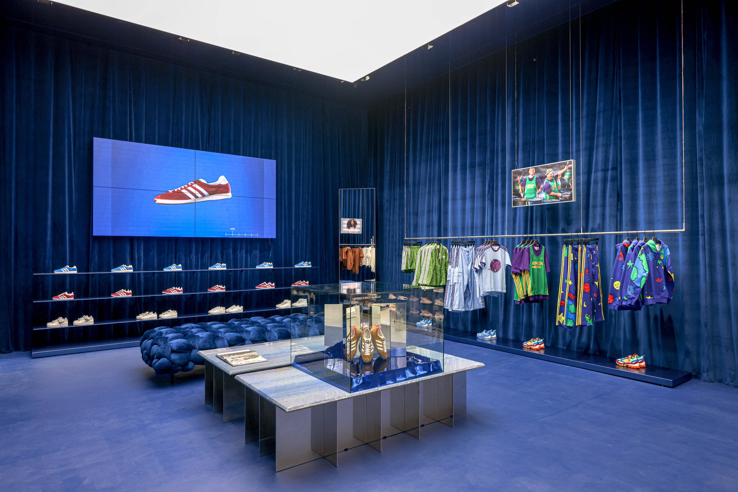 Adidas Apparel Adidas Originals 1532 N Milwaukee Chicago Adidas