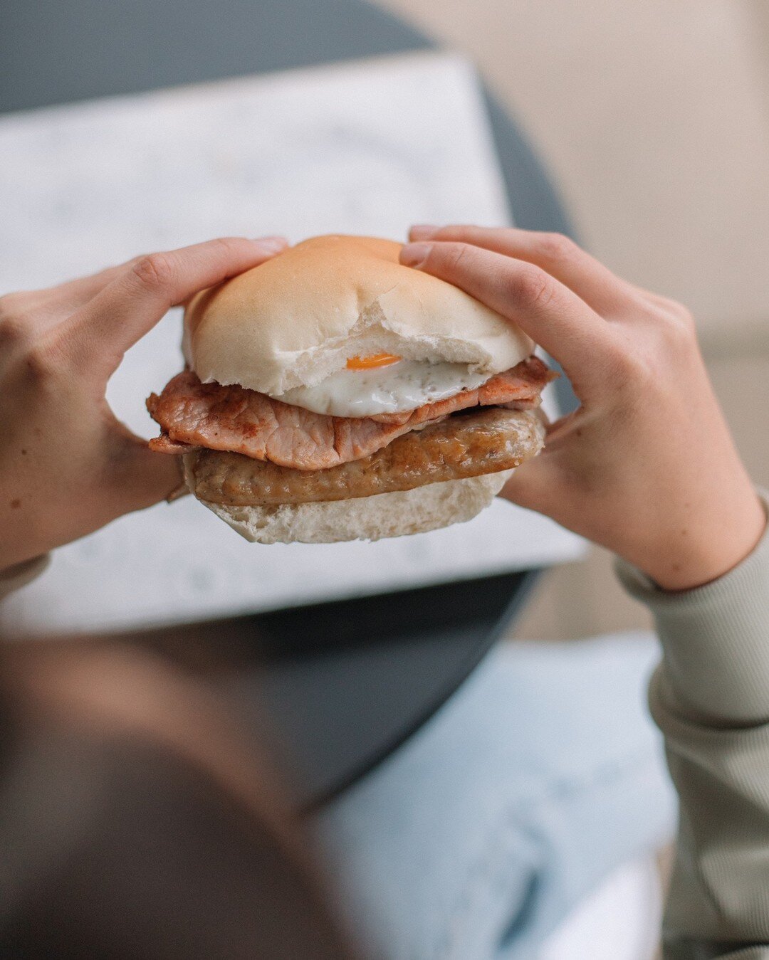 [You should have seen the outtakes!] 📸🍳
... the feedback has told us, you guys LOVE to start the day with our Breakfast Bap + with a sunshine-yellow egg on top, we don't blame you! 💛 ~ available from The Little Workhouse&hellip; 
#BreakfastOfChamp