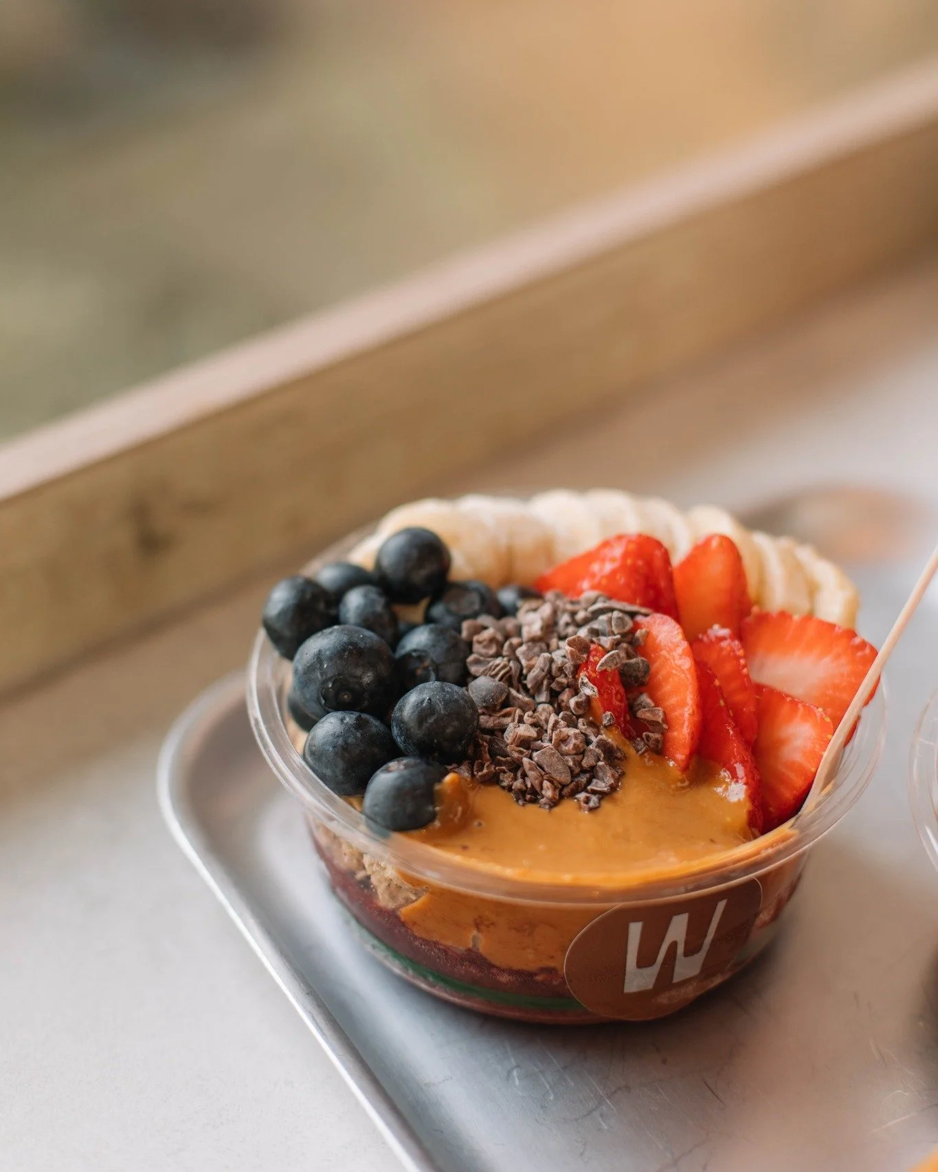 The kind of bowl you end up craving daily ✨🥣

Choose from: 

🍪 Biscoff Crumble - A&ccedil;a&iacute;, granola, banana, strawberries, raspberries, Biscoff, Biscoff crumb &amp; white choc drops

🌰 Hazelnut Heaven - A&ccedil;a&iacute;, granola, banana