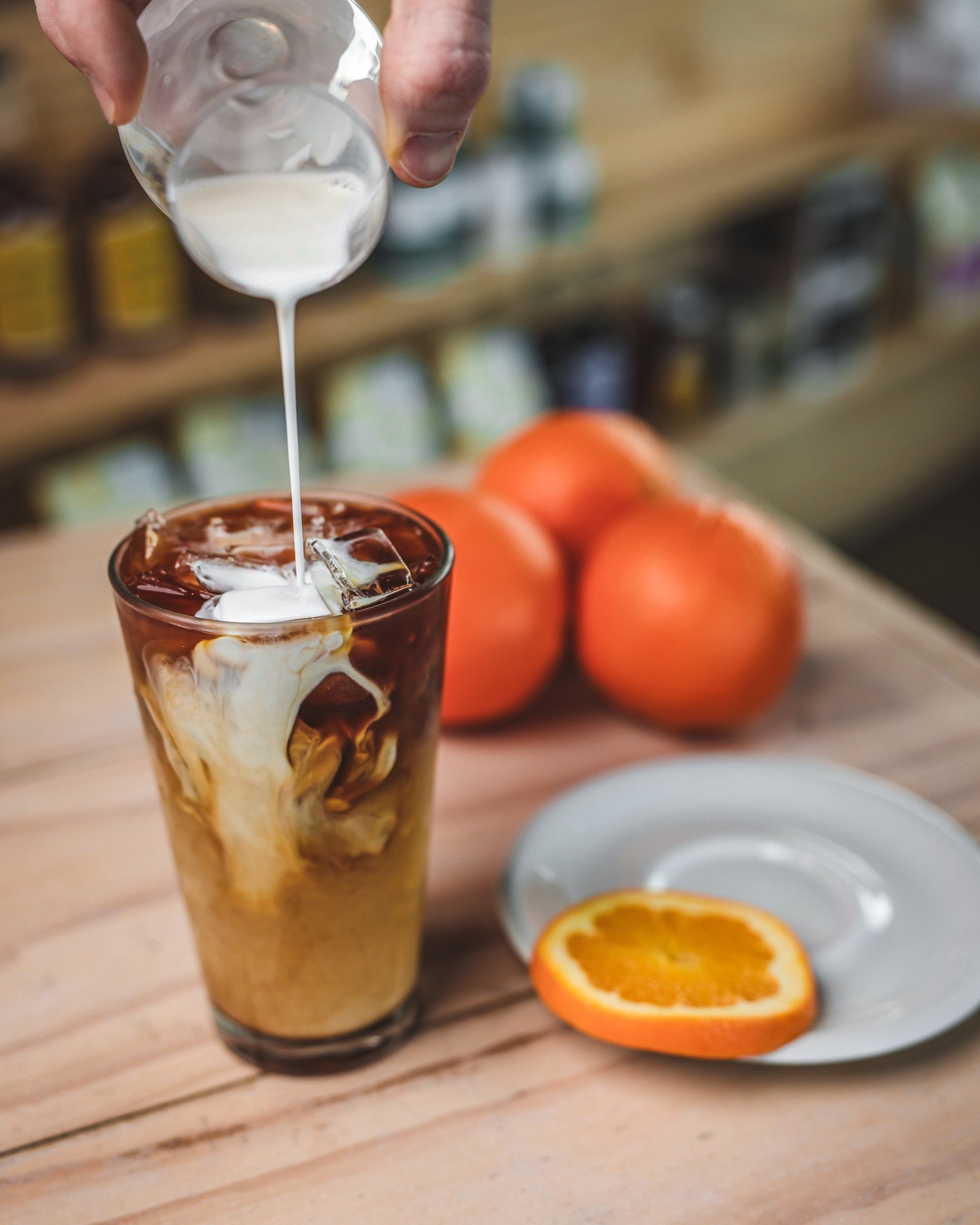 Satisfy your sweet tooth with our refreshing Orange Creamsicle Cold Brew! 🍊🥤
ㅤ
This delicious beverage combines the bold, smooth taste of cold brew coffee with the creamy, dreamy flavors of orange and vanilla.
Stop by Lighthouse Coffee &amp; Wine i