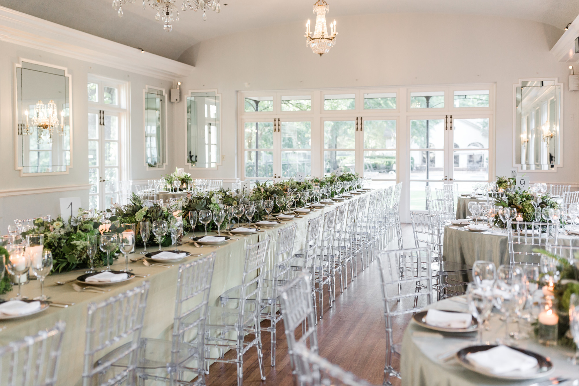 Lucite Dreaming | Clear Acrylic Spotlight