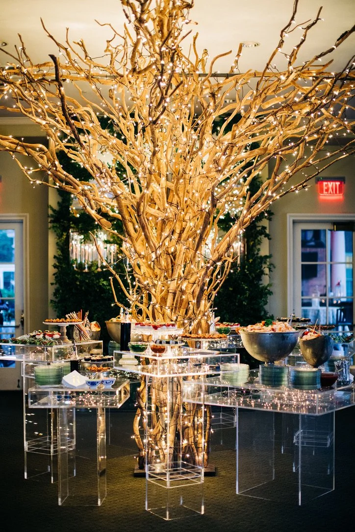 clear acrylic table.jpeg