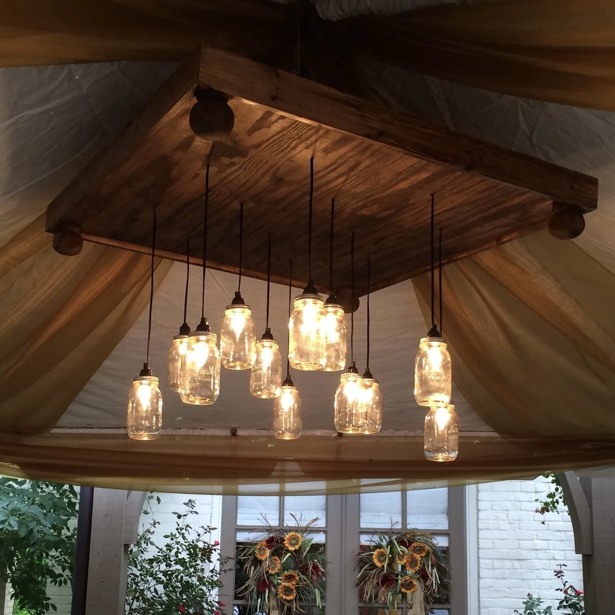 Mason Jar Chandelier.jpeg