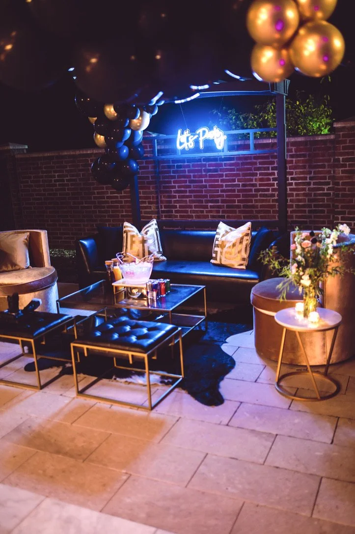 Black White Cow Hide 5.jpeg