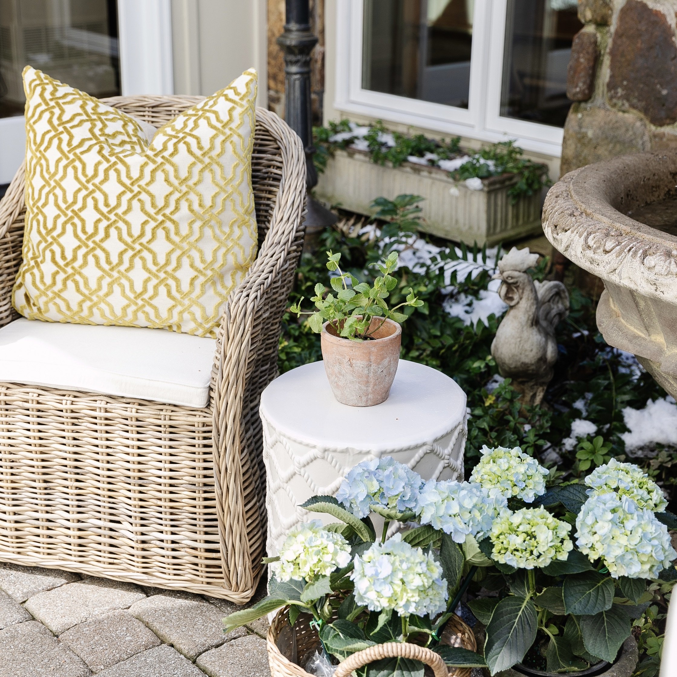 lattice garden stool.jpeg