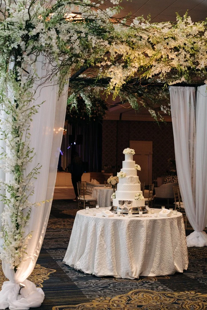 Gilroy White Linen 2.jpeg