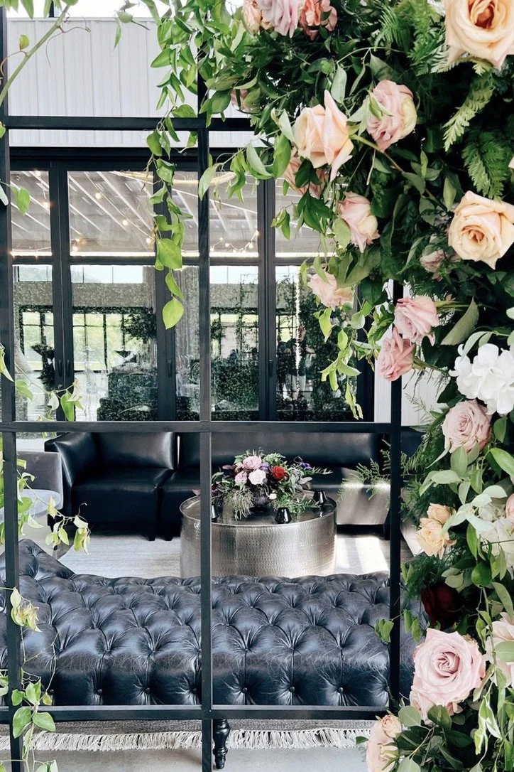 Black Berkley Bench 5.jpeg