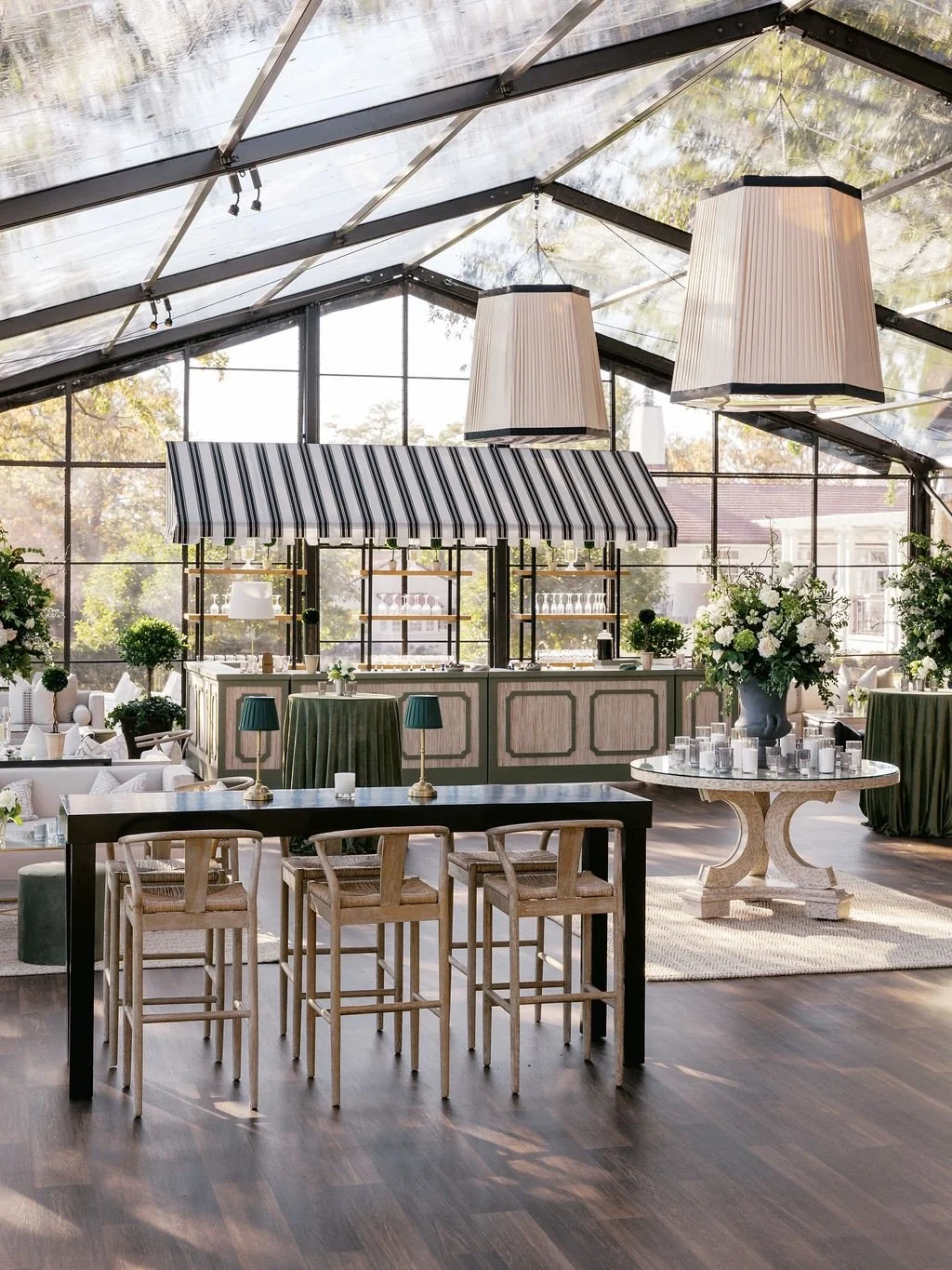 Thoughtfully curated in spring greens🌿

planner @jillperezevents 
photo @mikecassimatis 
flowers @amfloraldesigns 
tent @sandoneproductions 

#whitedoorevents #eventinspo #eventdesign #events #wedding