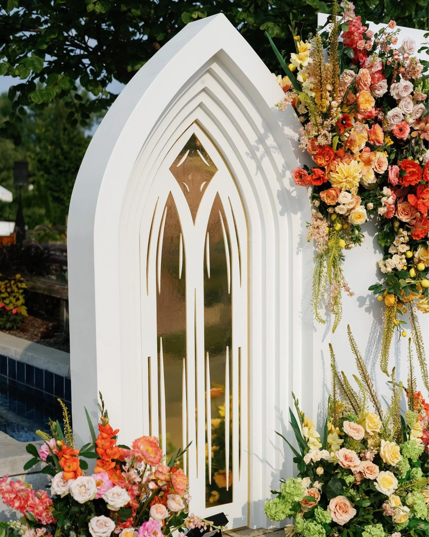 We will forever raise a glass to unforgettable nights like these! 🍸

Throwing it back to July 2024 with @WestEndGin &rsquo;s launch party at the Waterfront Botanical Gardens in Louisville, KY&nbsp;

Our workshop really got to show off with this cust