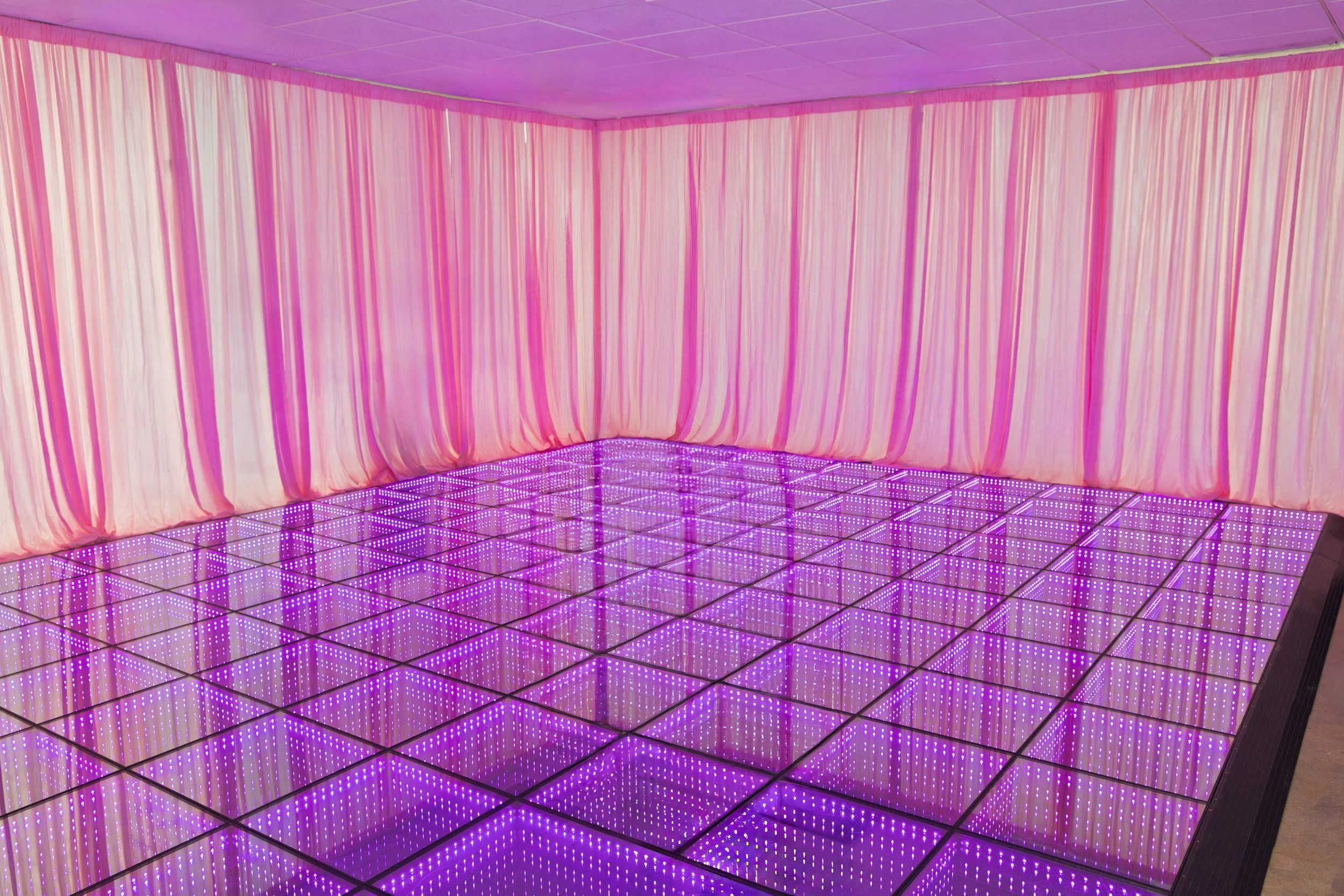 Infinity Dancefloor Edit.jpg