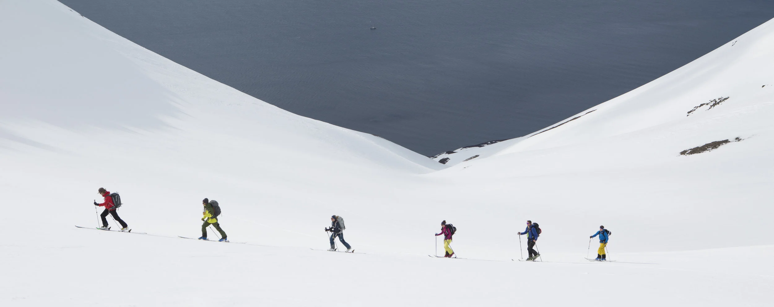 skitouring-2©GregVonDoersten.jpg