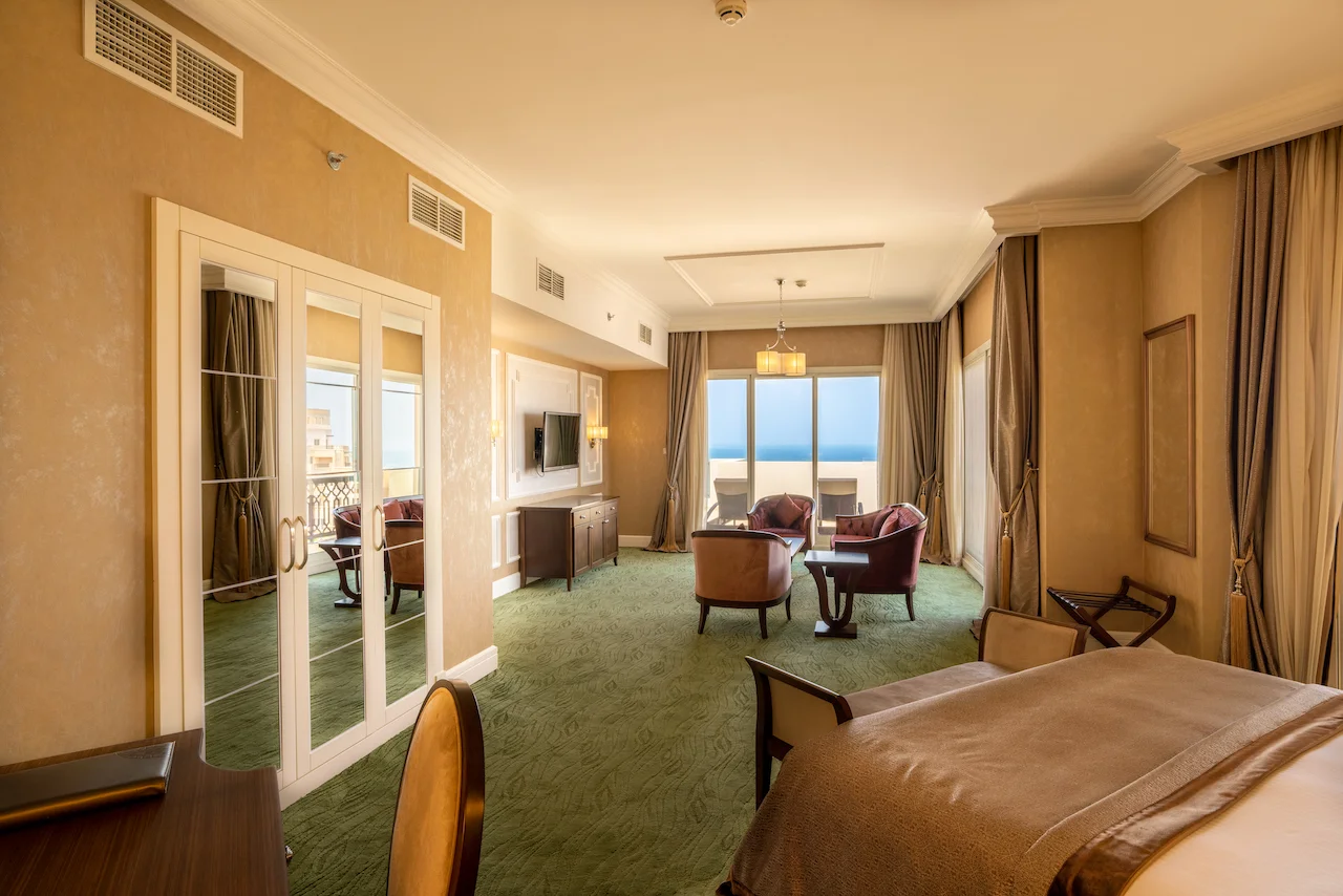 Rixosbab_2nd-3.jpg