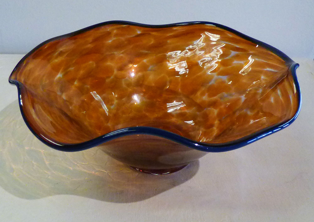16-24312 AlBo Bowl Scallop Peach 8x10 glass.jpg