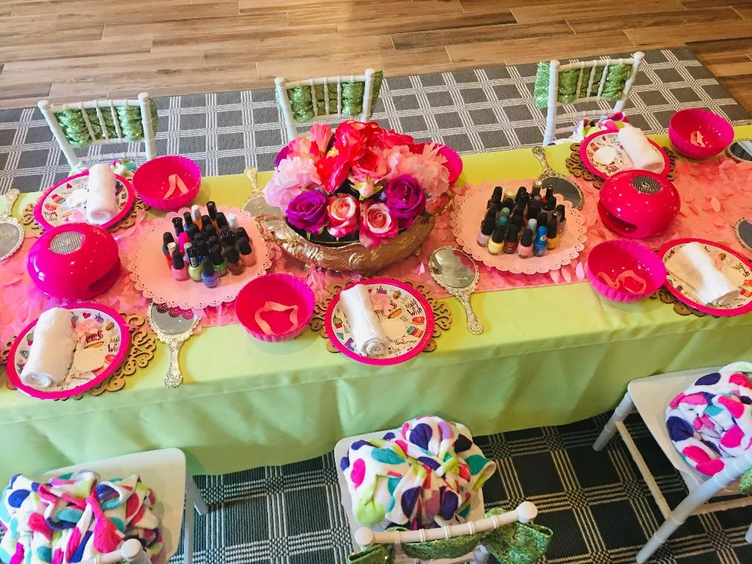 mobile spa party houston.jpg