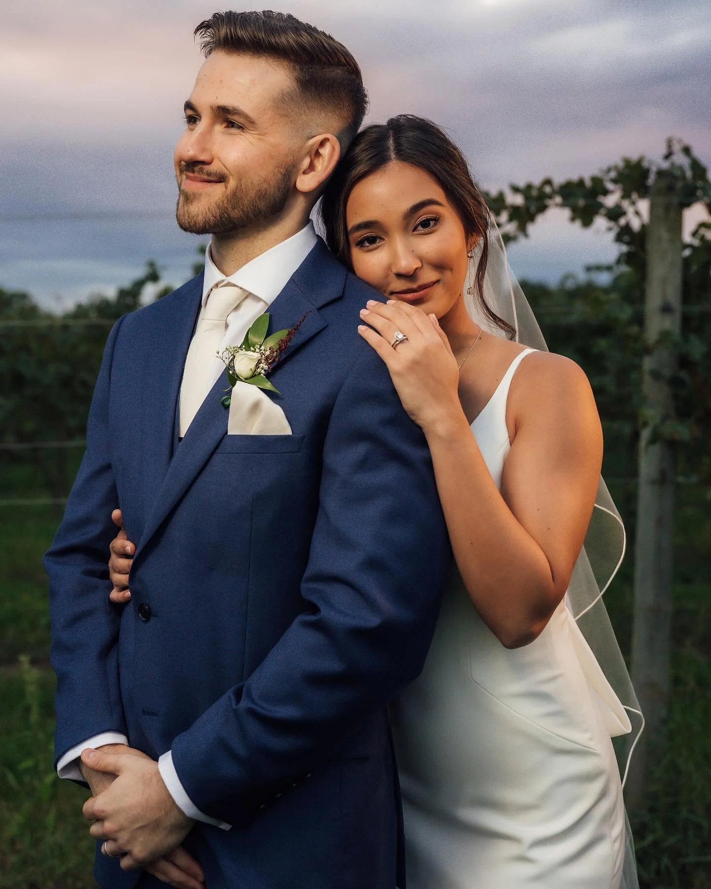 Congratulations to Breannah and Nathaniel! 🥂 A beautiful vineyard wedding in the Finger Lakes 🍇 Not sure it gets any better than that! 

#fingerlakeswedding #flxwedding #rochesterwedding #rochesterweddingphotographer