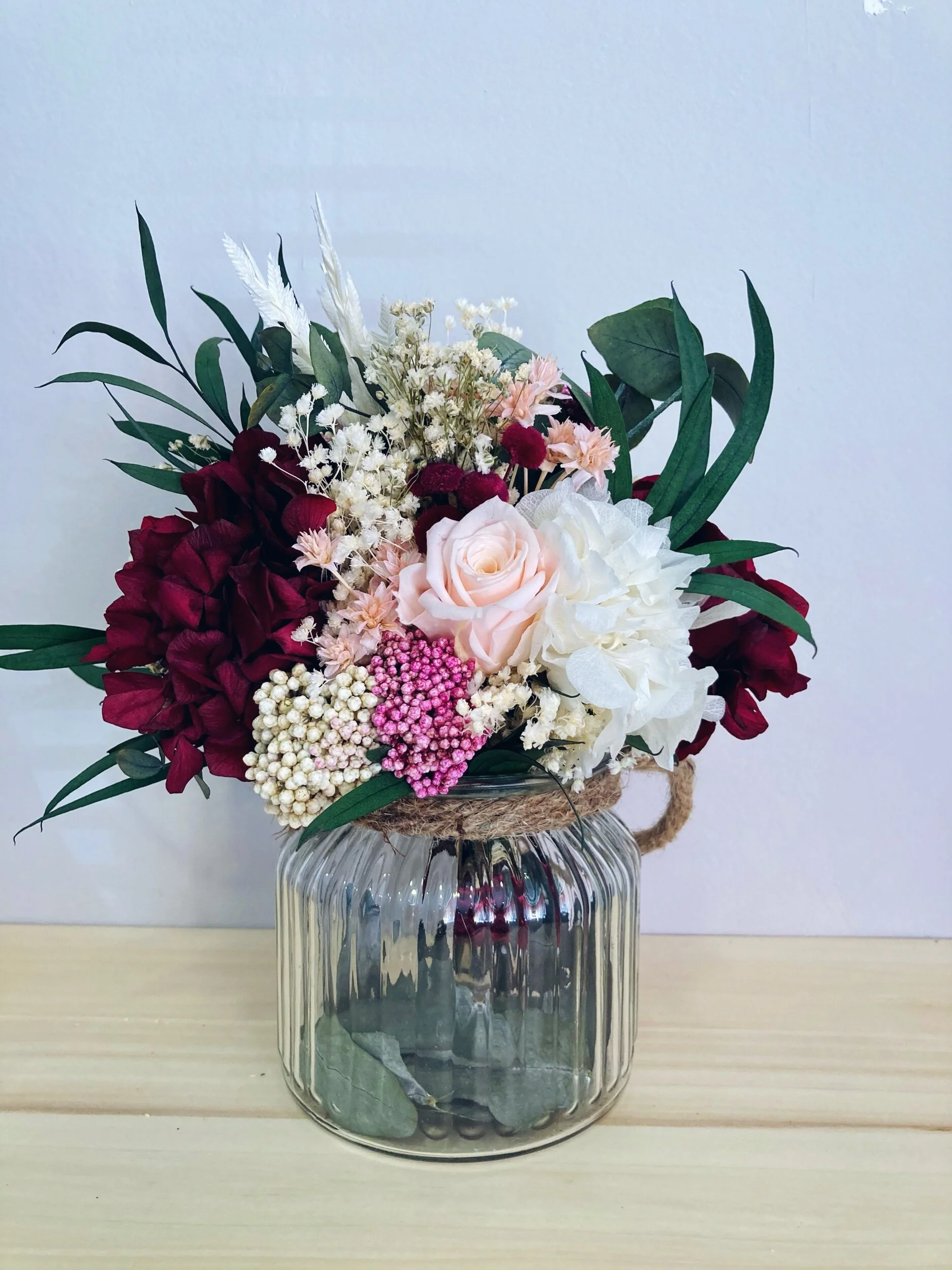 0F27DF40-5A0F-4AA1-A9B9-5DD95477CD88