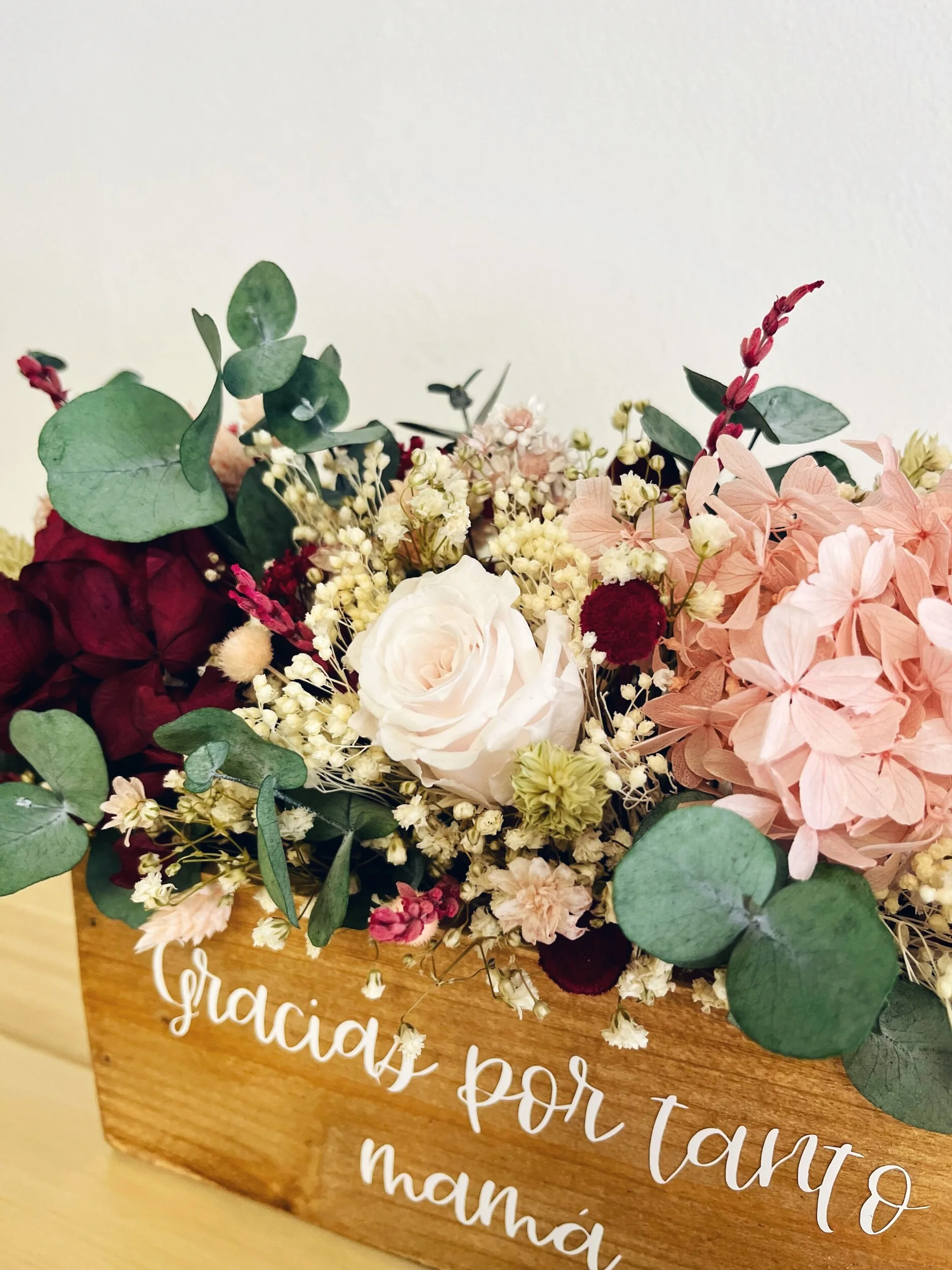 2623B555-223B-47D7-AFB2-00B225E07A90