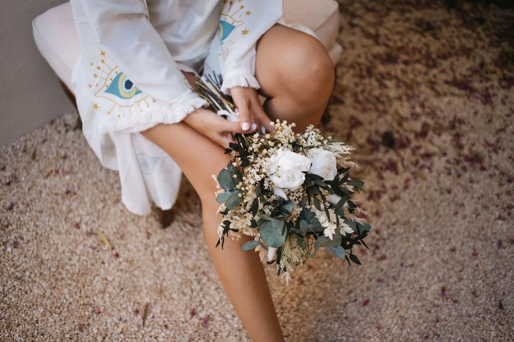 ramo de novia de peonías blancas preservadas