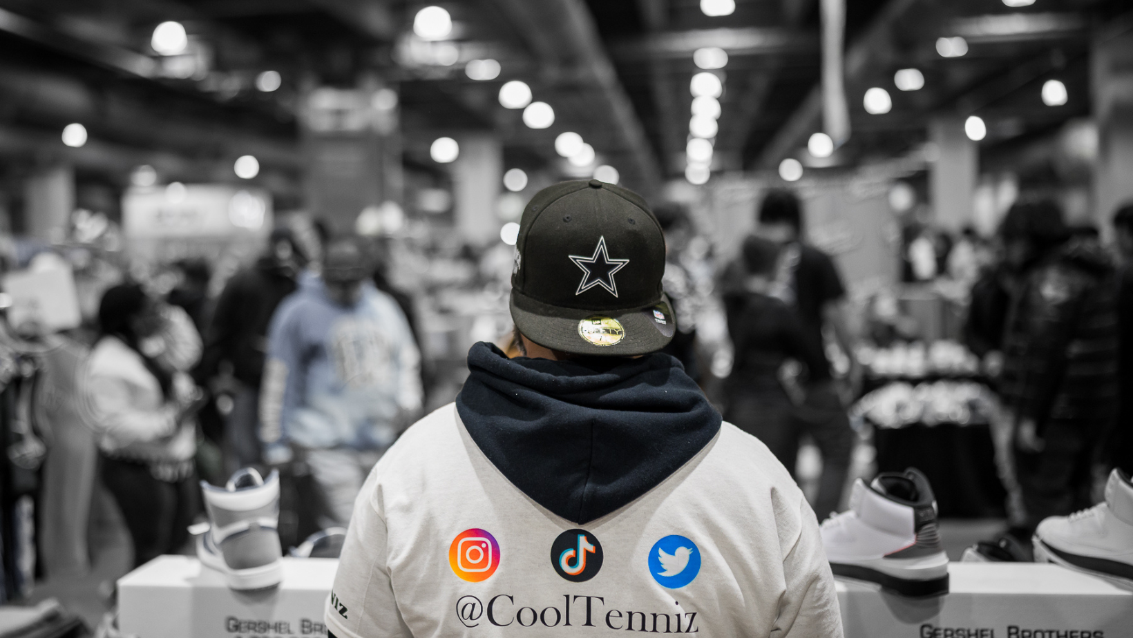 Capturing Authentic Moments: The Art of Candid Photography