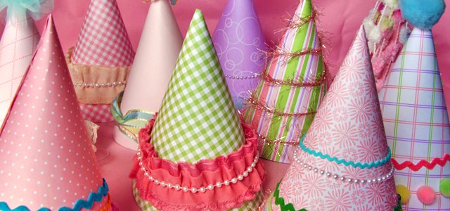 Craft Ideas For Spring: DIY Party Hats!