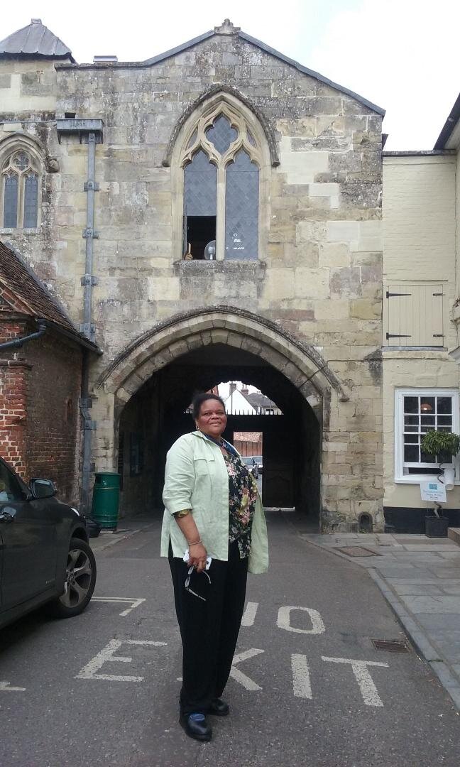 Agnes Donohue (RIP) at the "Messiah Gate" in Salisbury (photo: Emily Tsai)