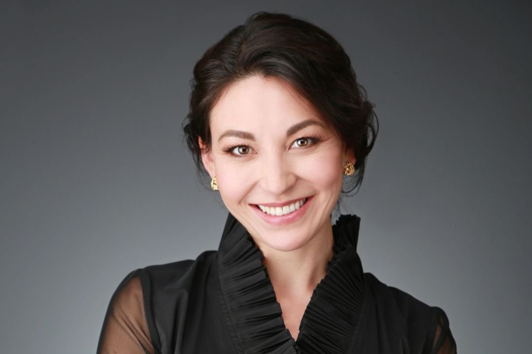 Laura Choi Stuart, soprano