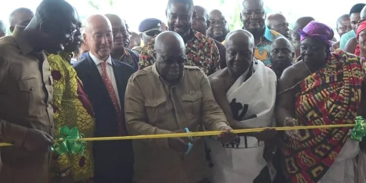 President Commissions Adansi North and Sekyere Kumawu Hospitals in Ghana