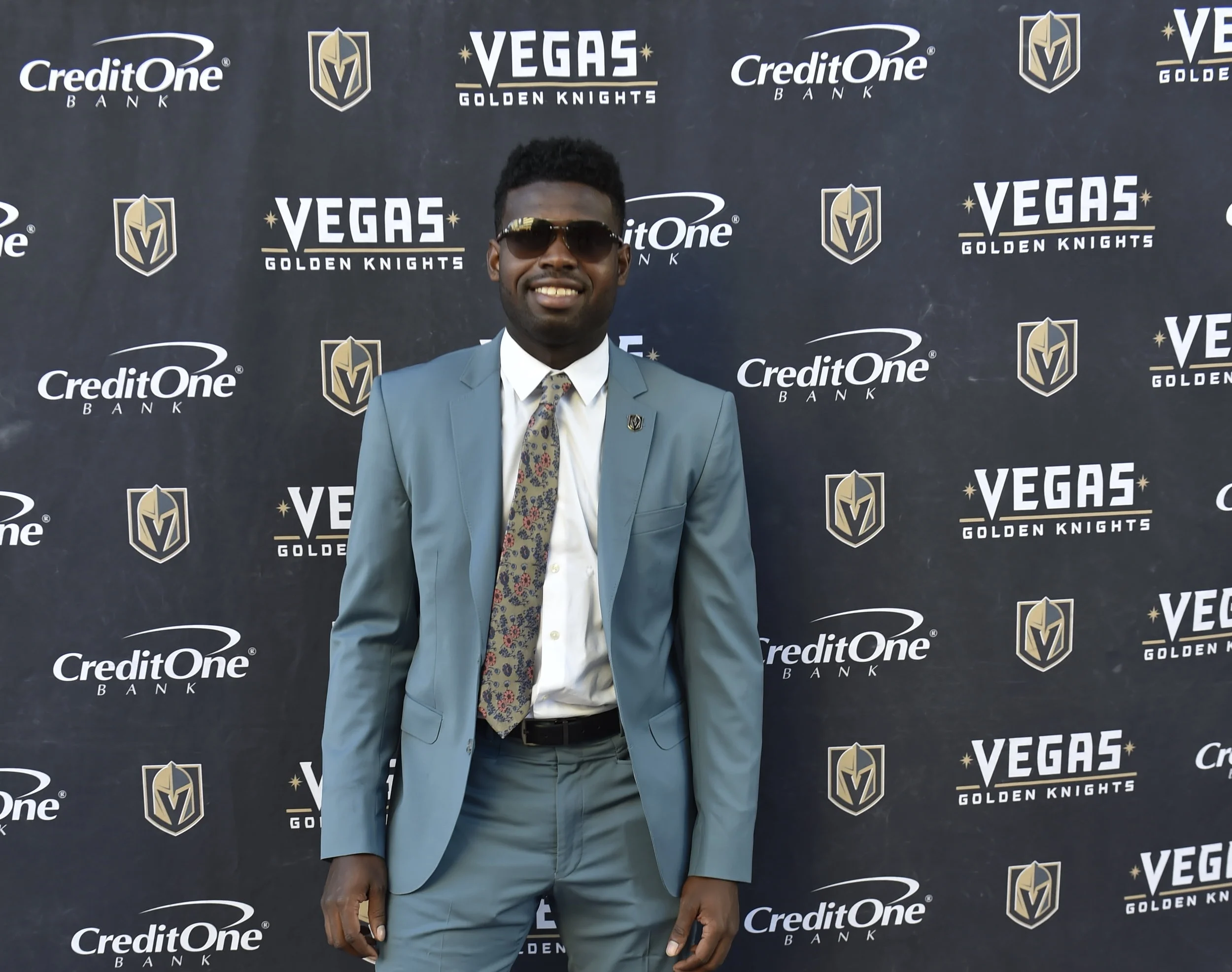 Put Ya Stunna Shades On 