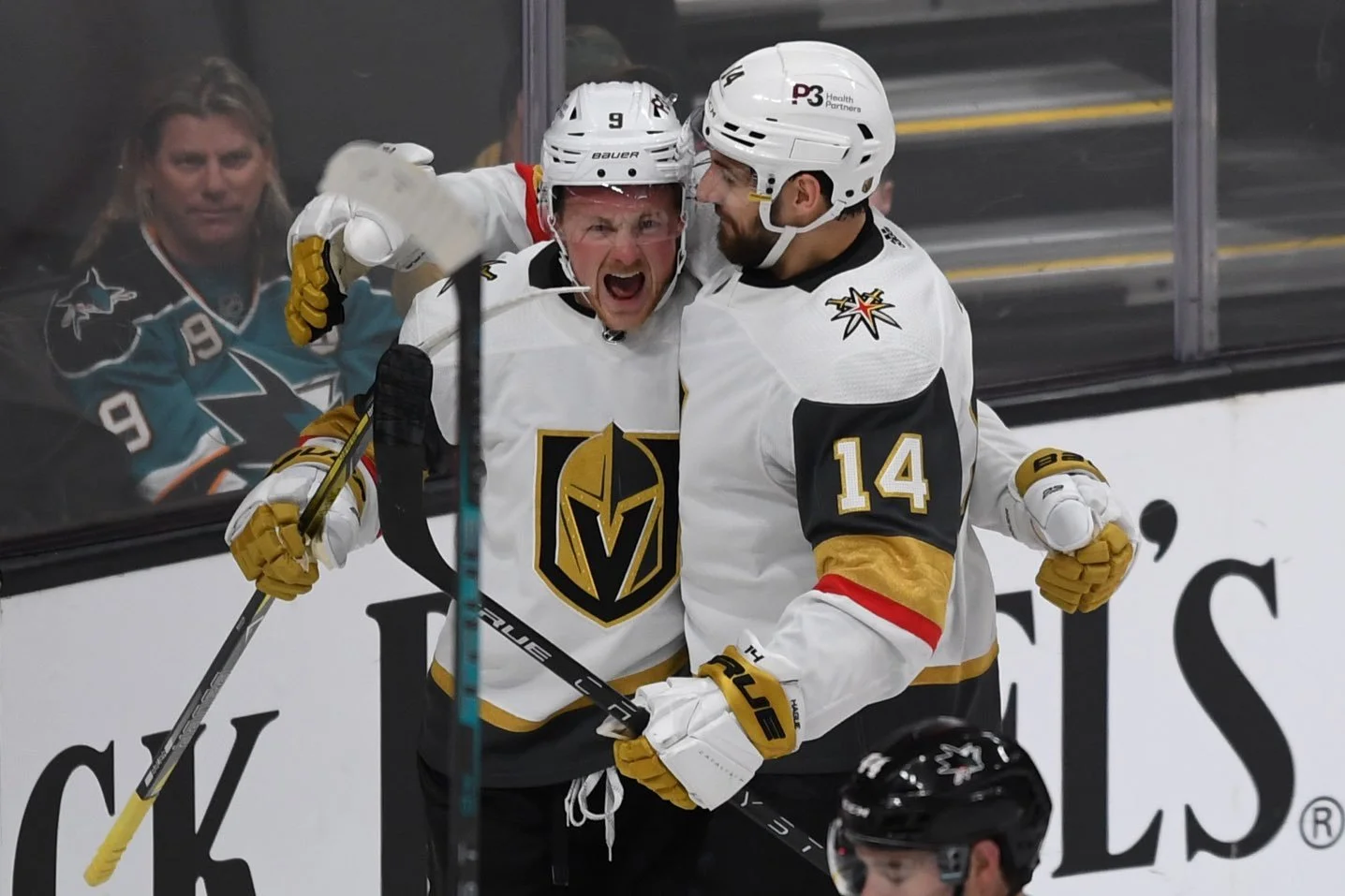 Eichel's 1st Goal With The VGK!🚨