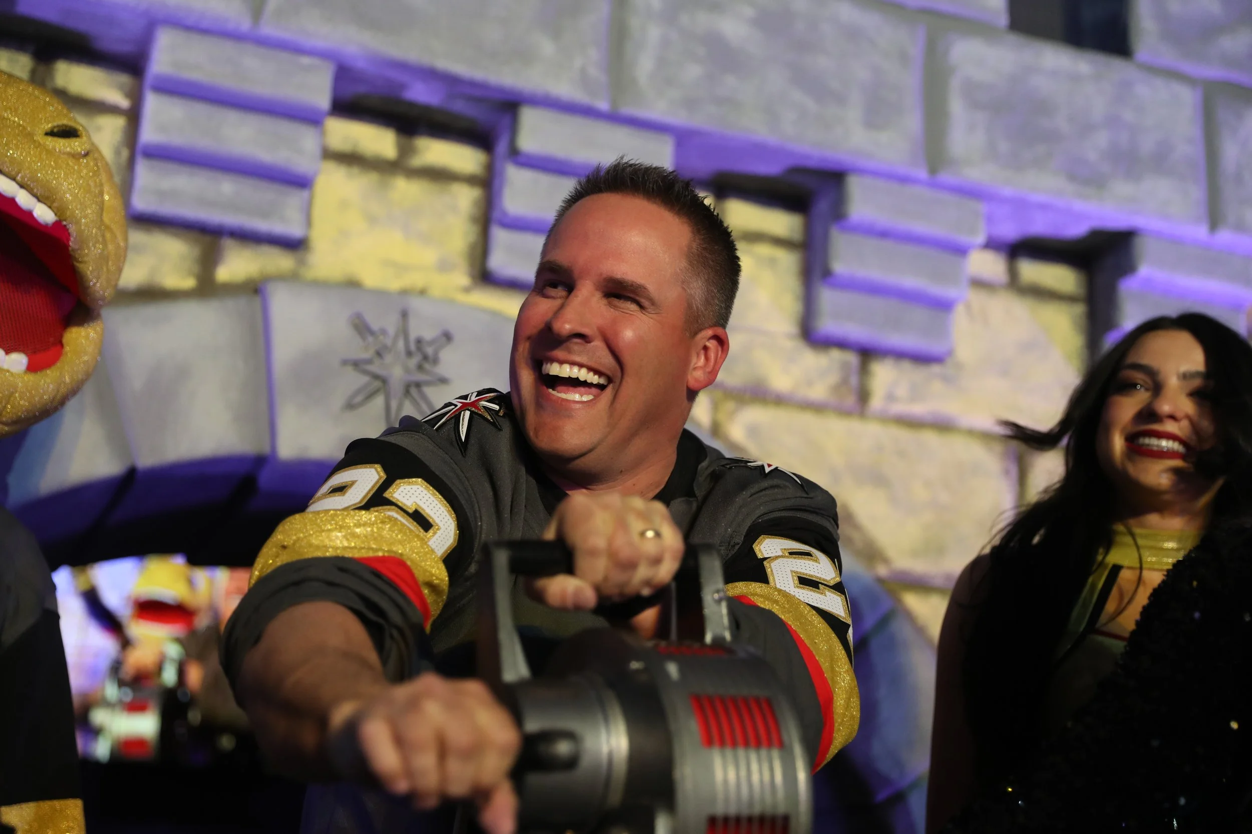 Coach McDaniels Ringing the Siren at The Fortress! 🏰