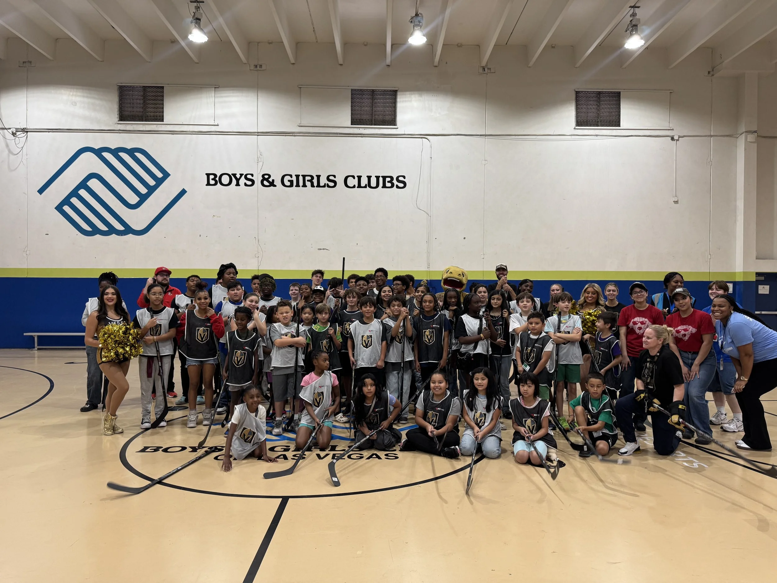 Summer Ball Hockey Clinic at Boys &amp; Girls Club Lied! 🏒