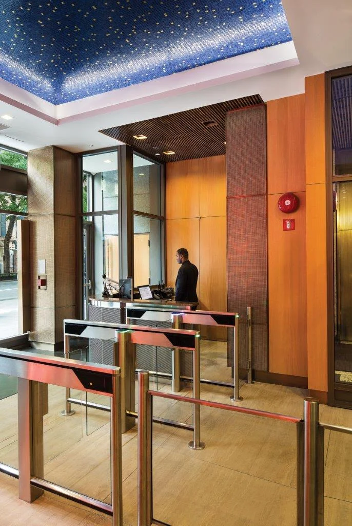 Central Synagogue entrance security