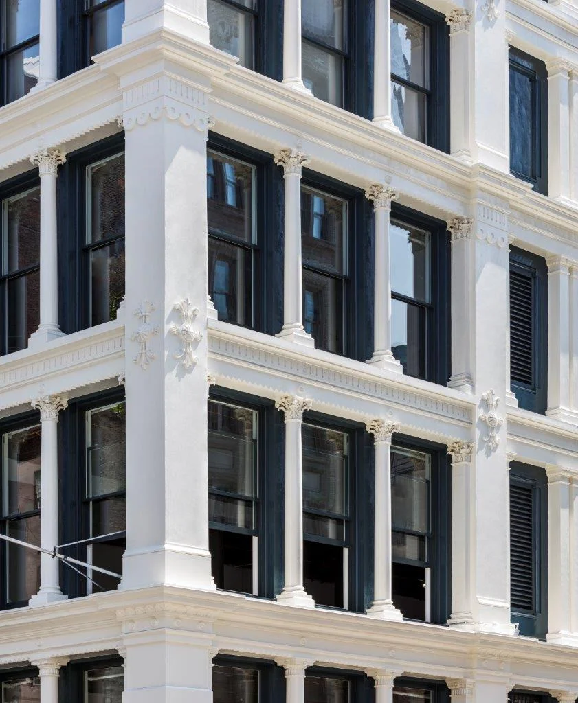 462 Broadway facade detail