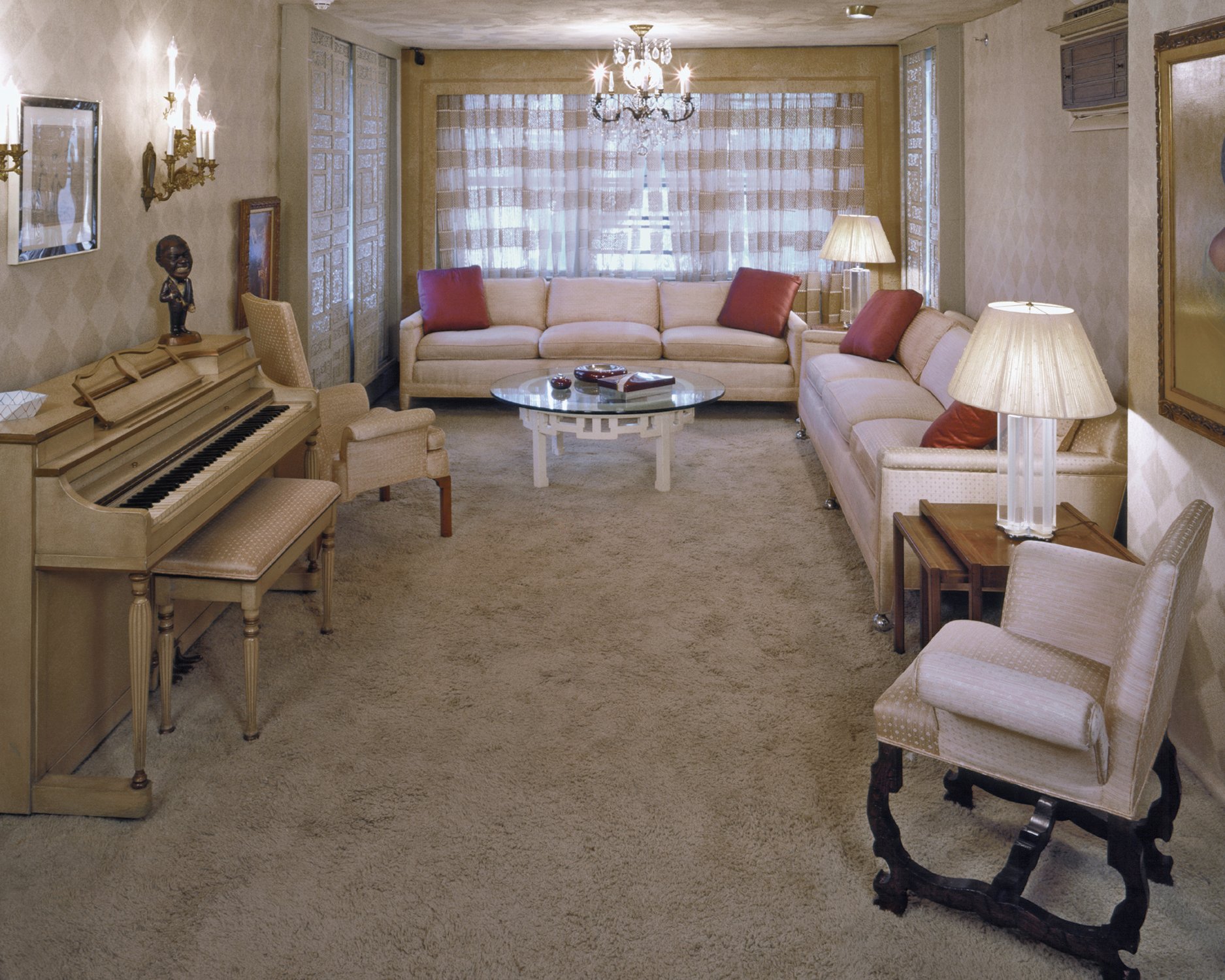 Armstrong Living Room_R1.jpg