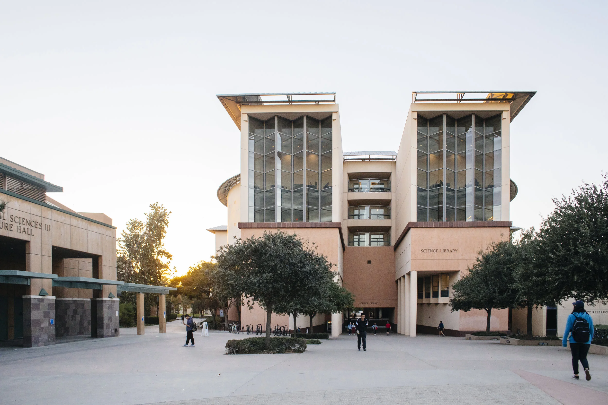 Scholarship Opportunities Office