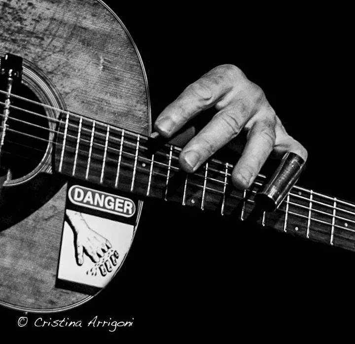 Nick Vigarino in Ballard at Salmon Bay Eagles - April 3rd - 8 pm!